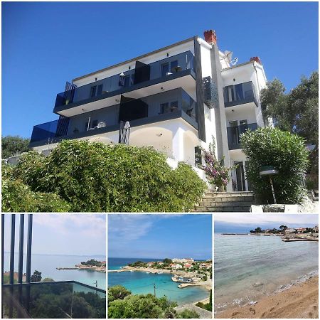 Apartments Solis, 50 M From The Sea - Jakisnica Екстер'єр фото